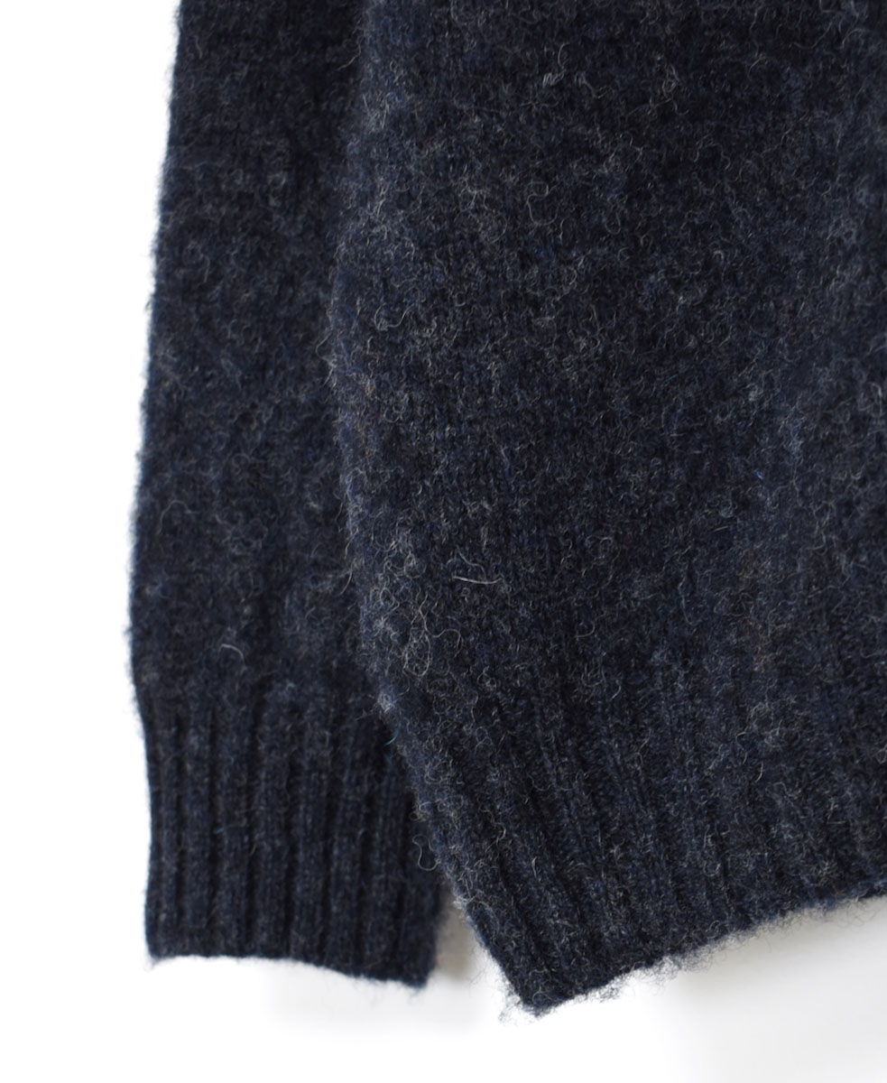 NJT2351 (ニット) SHETLAND WOOL PLAIN HEAVY BRUSH SEAM FREE CREW NECK SADDLE SHOULDER CARDIGAN