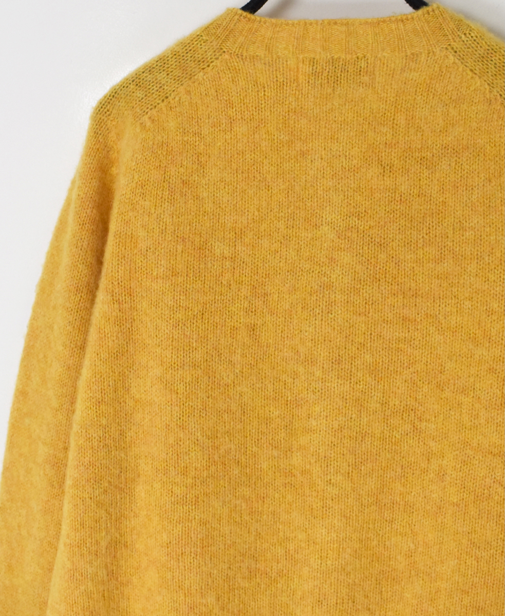 NJT2351 (ニット) SHETLAND WOOL PLAIN HEAVY BRUSH SEAM FREE CREW NECK SADDLE SHOULDER CARDIGAN