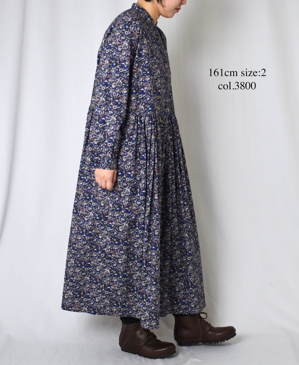 NSL25552(ワンピース) 40s POPLIN MEDIUM FLOWER PRINT BANDED COLLAR DRESS