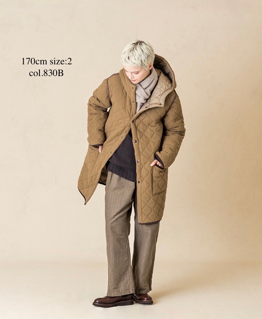 NAM2554(コート) PLAIN POLYESTER×FREECE HEAT QUILT REVERSIBLE HIGH COLLAR HOODED COAT