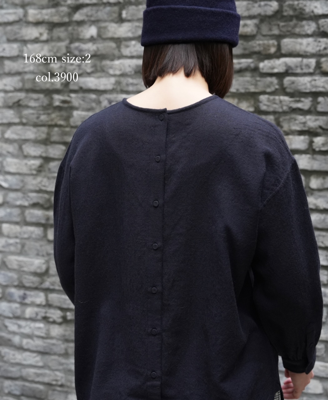 NMDS25603(シャツ) BOILED WOOL PLAIN BACK OPENING CREW-NECK EMB SHIRT