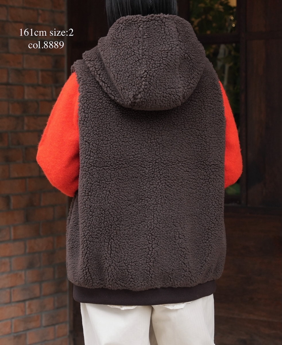ADNAM2552(ベスト) REVERSIBLE ZIP-UP FLEECE HOODED VEST