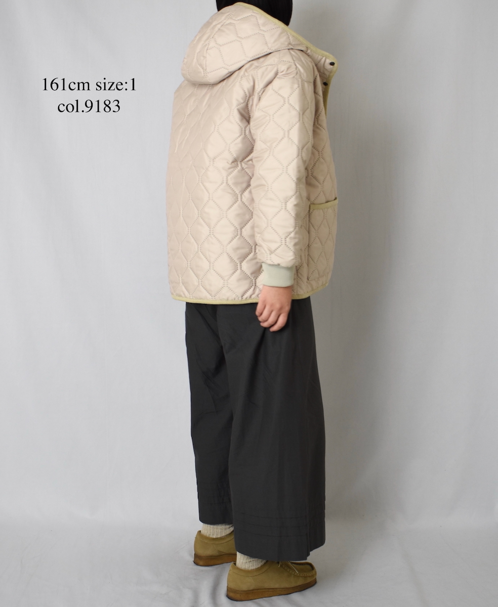 NAM2561PP(ジャケット) PLAIN POLYESTERxPLAIN POLYESTER HEAT QUILT OVERSIZED HOODED JACKET WITH RIBBED CUFF