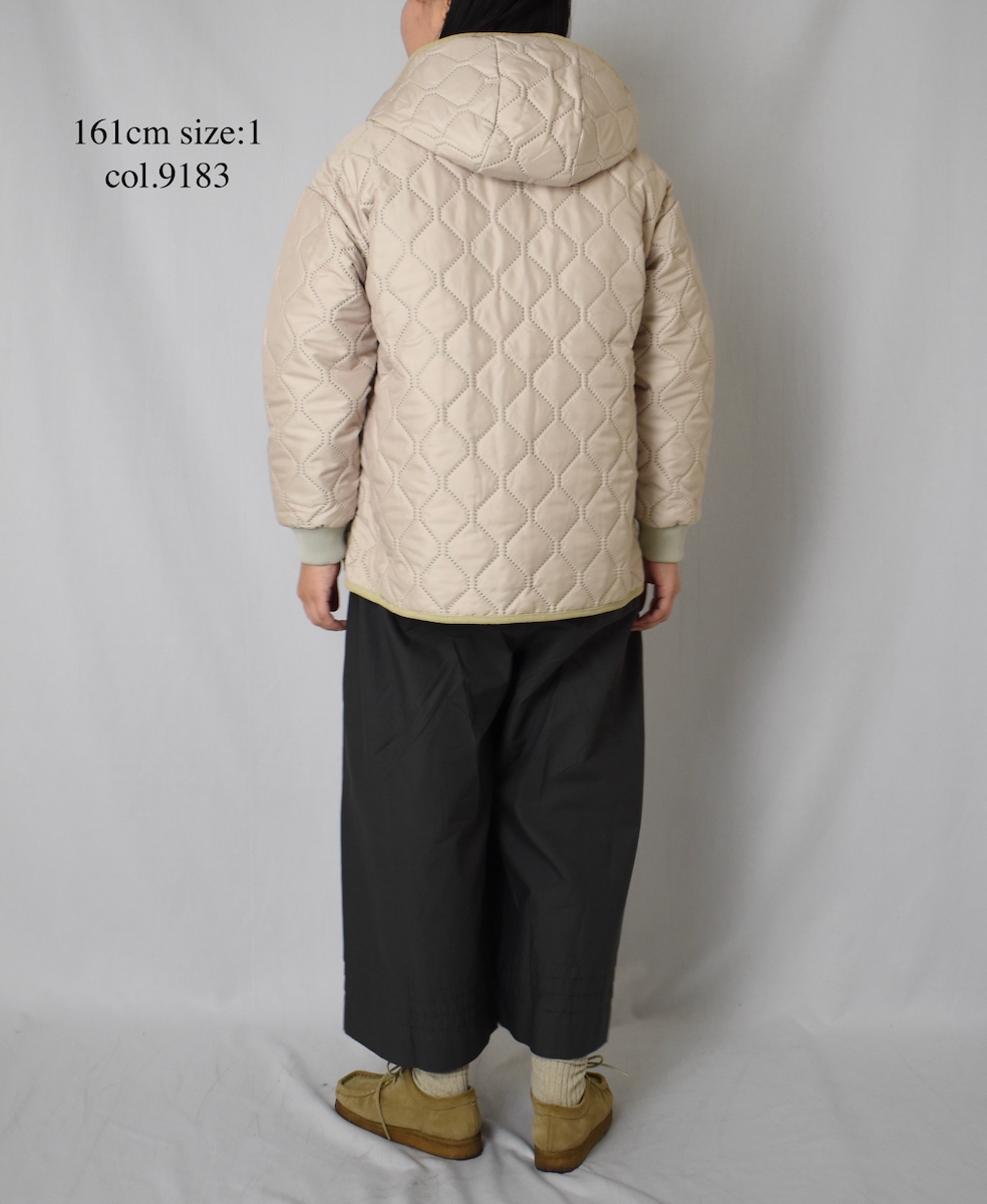 NAM2561PP(ジャケット) PLAIN POLYESTERxPLAIN POLYESTER HEAT QUILT OVERSIZED HOODED JACKET WITH RIBBED CUFF