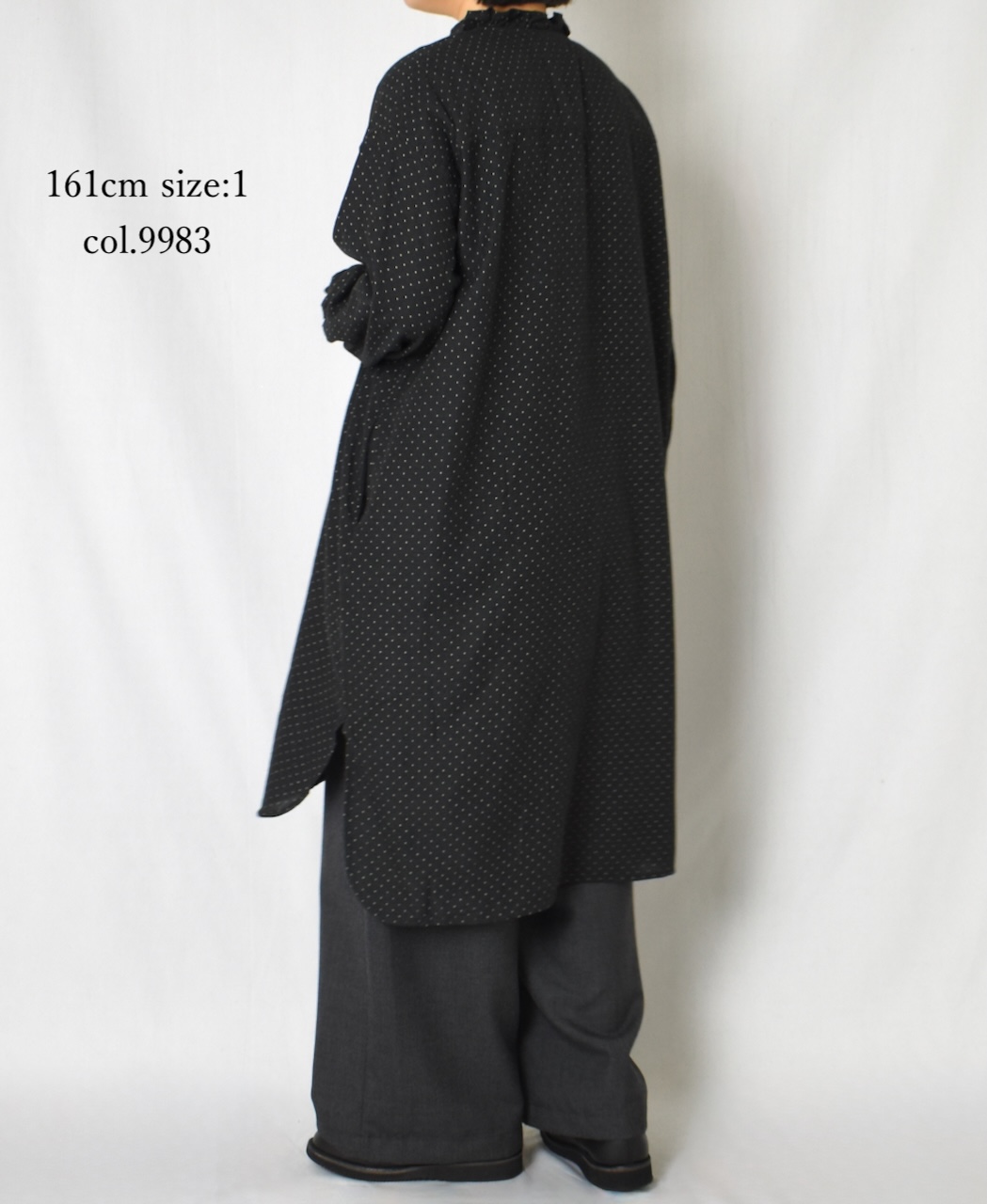 INMDS25763(シャツ) WOOL/COTTON/SILK PIN DOT PRINT FRILL COLLAR LONG SHIRT