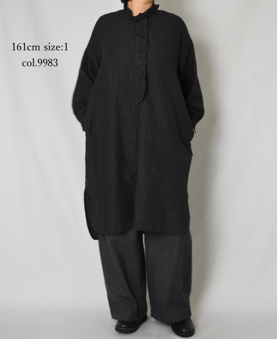 INMDS25763(シャツ) WOOL/COTTON/SILK PIN DOT PRINT FRILL COLLAR LONG SHIRT