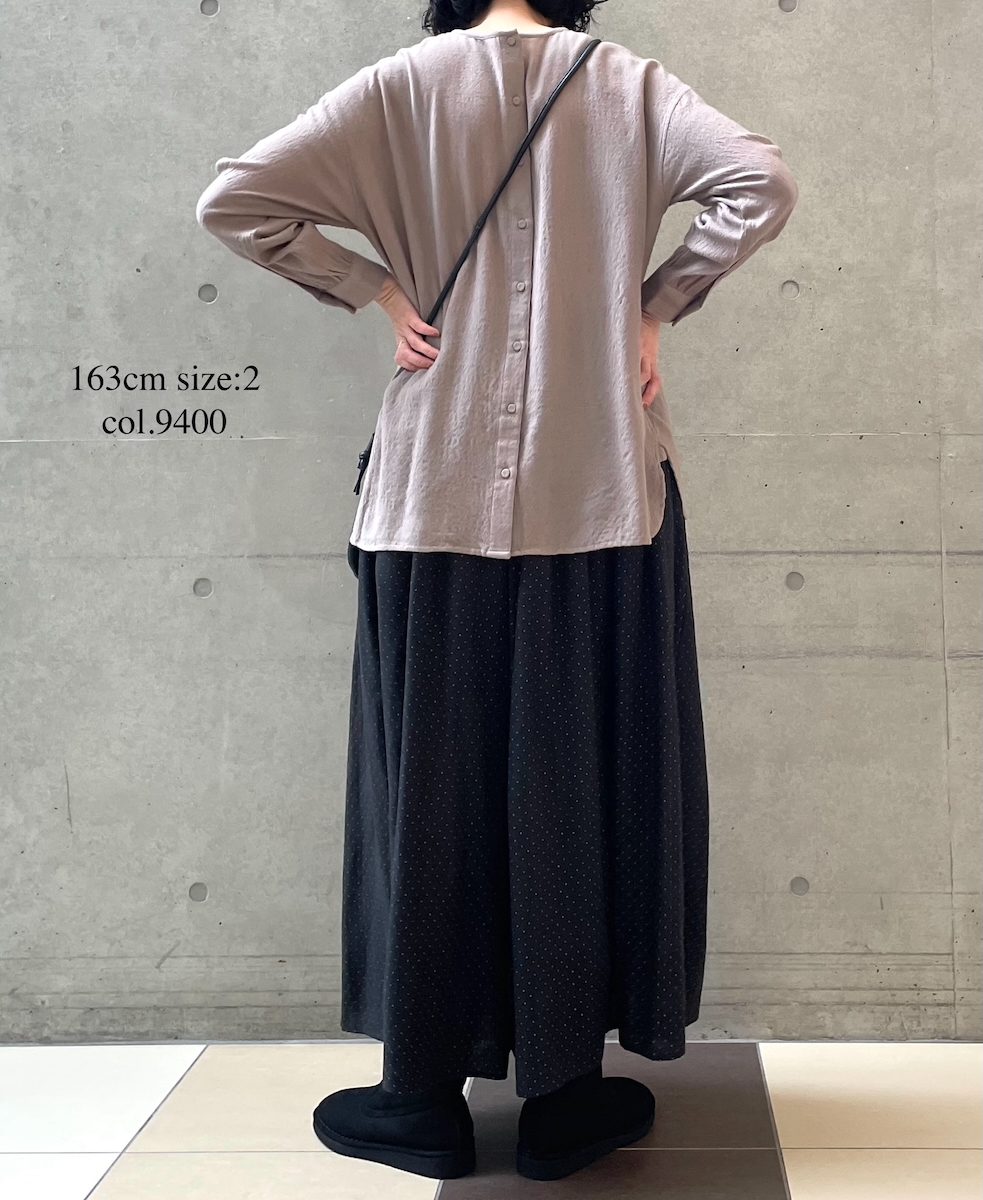 ●NMDS25603(シャツ) BOILED WOOL PLAIN BACK OPENING CREW-NECK EMB SHIRT