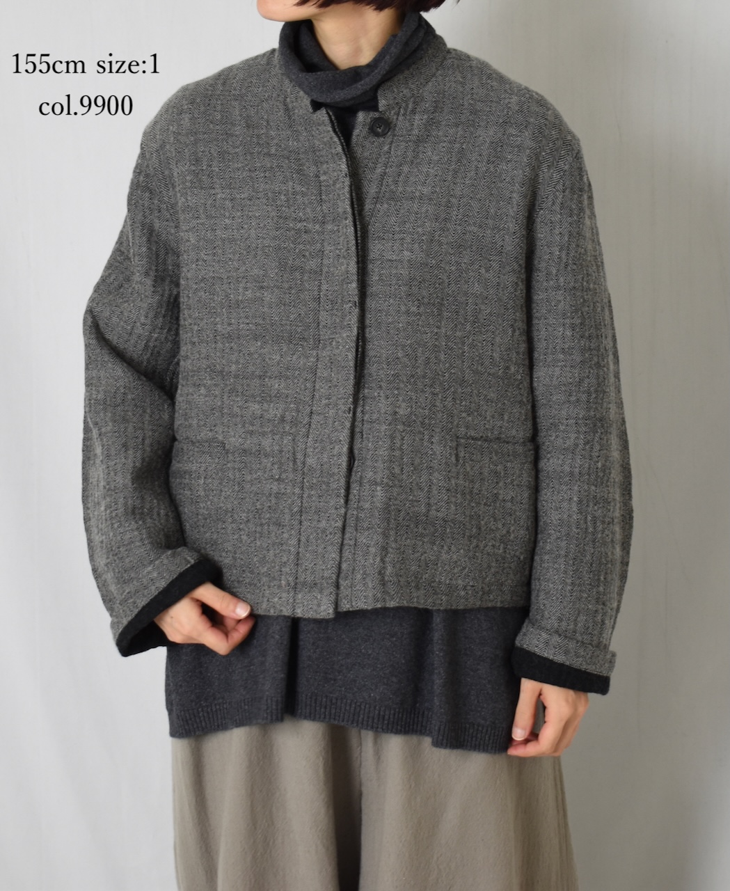 ●NMDS25611(ジャケット) WOOL COTTON HERRINGBONE STAND COLLAR FLY FRONT JACKET