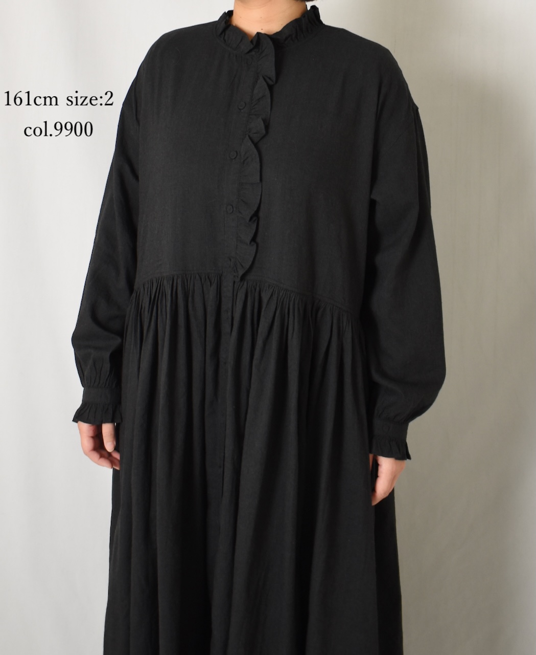 ●INMDS25754(ワンピース) WOOL/COTTON/SILK PLAIN FRILL COLLAR SHIRT DRESS WITH RAJASTHAN GATHER