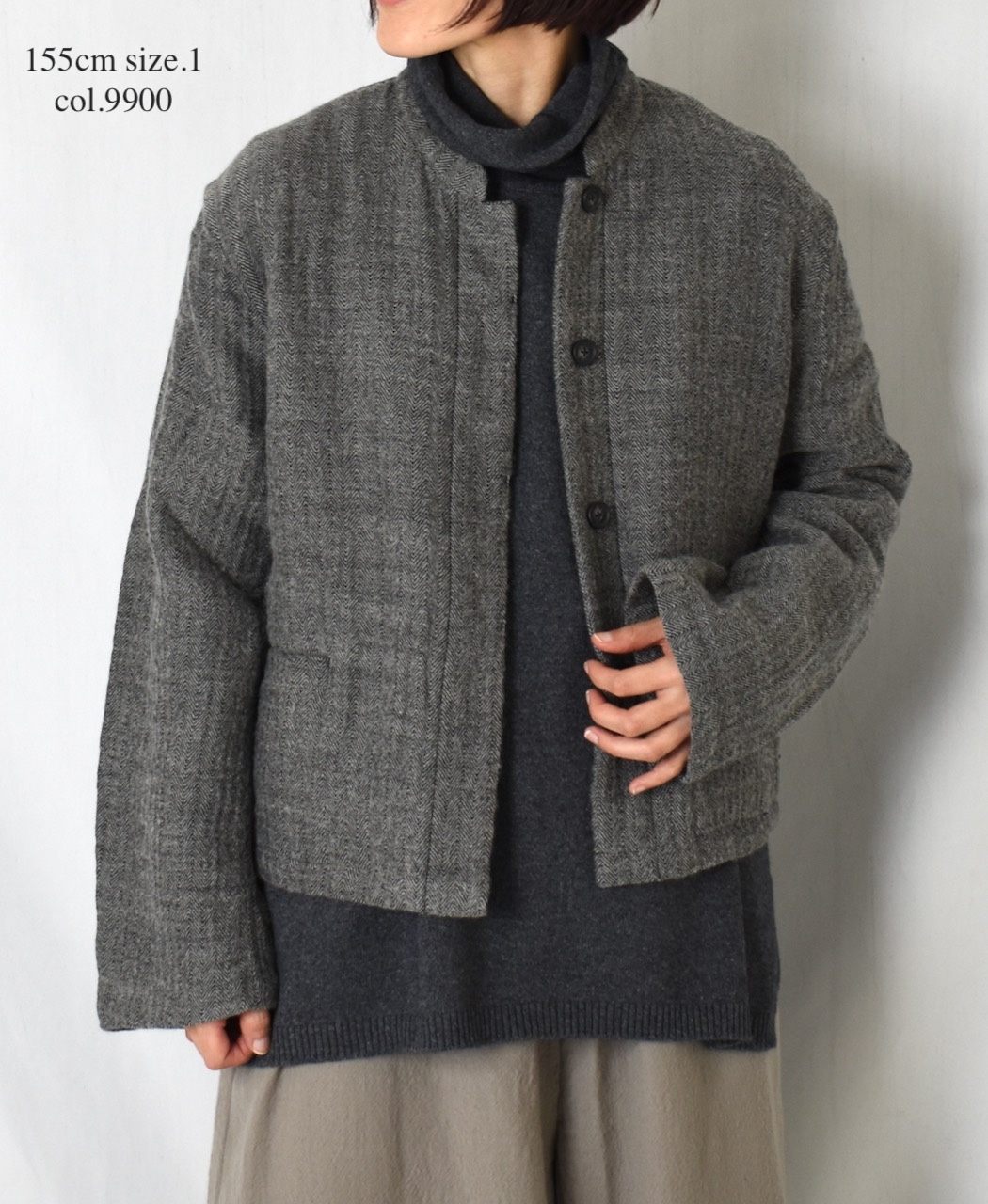 ●NMDS25611(ジャケット) WOOL COTTON HERRINGBONE STAND COLLAR FLY FRONT JACKET