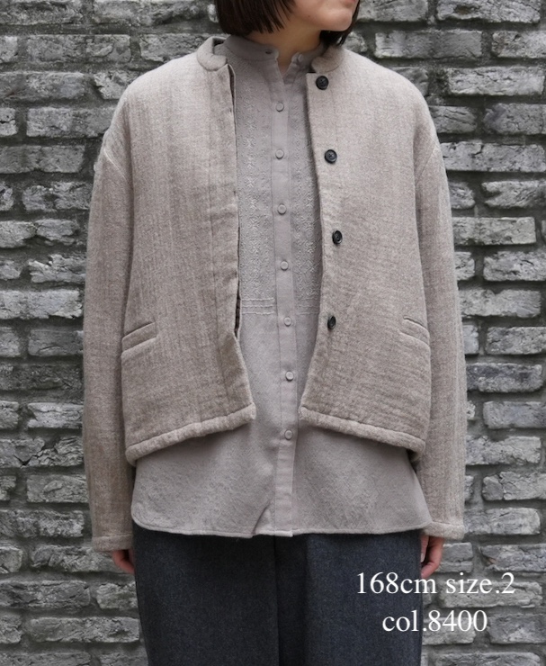 ●NMDS25611(ジャケット) WOOL COTTON HERRINGBONE STAND COLLAR FLY FRONT JACKET