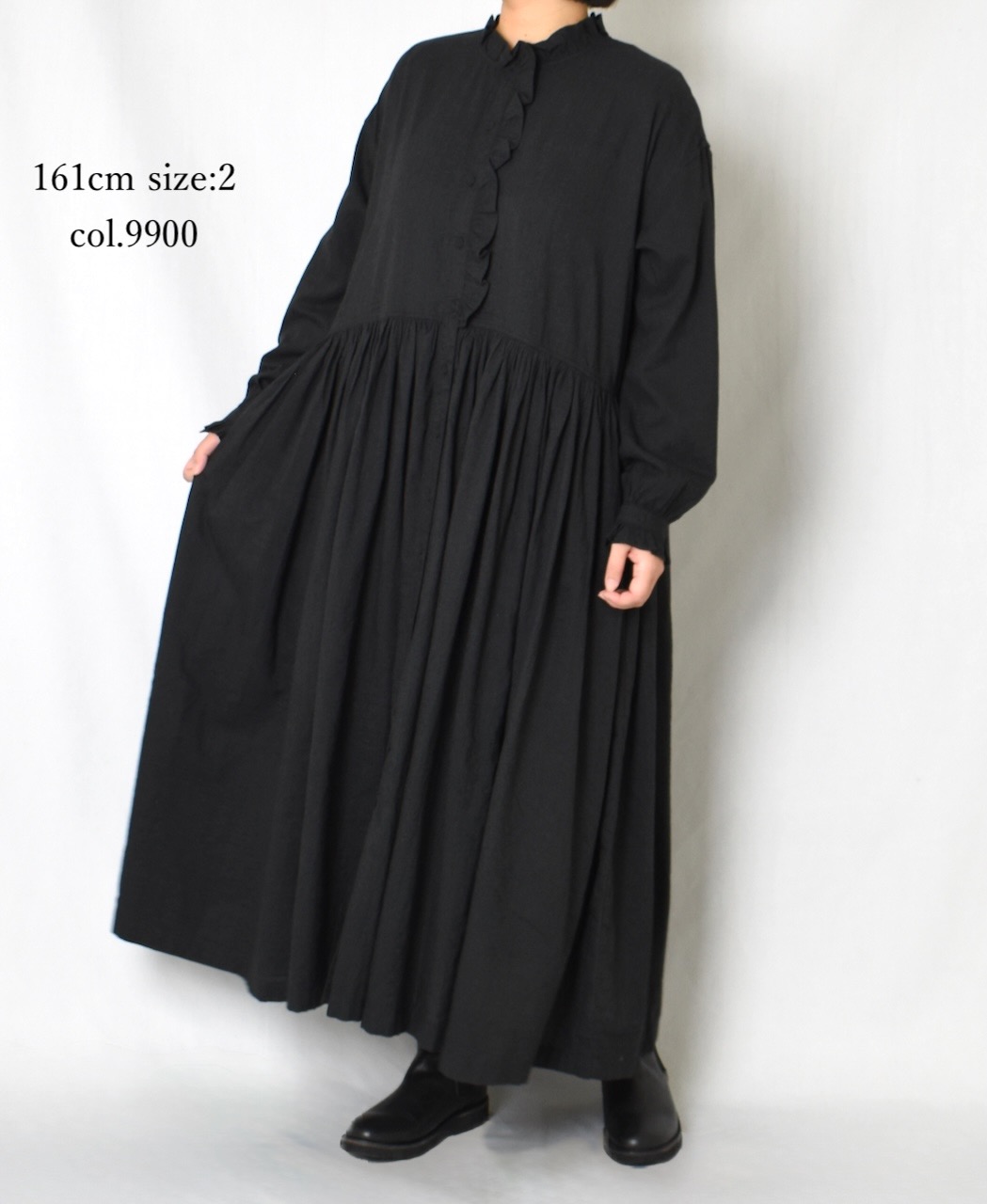 INMDS25754(ワンピース) WOOL/COTTON/SILK PLAIN FRILL COLLAR SHIRT DRESS WITH RAJASTHAN GATHER