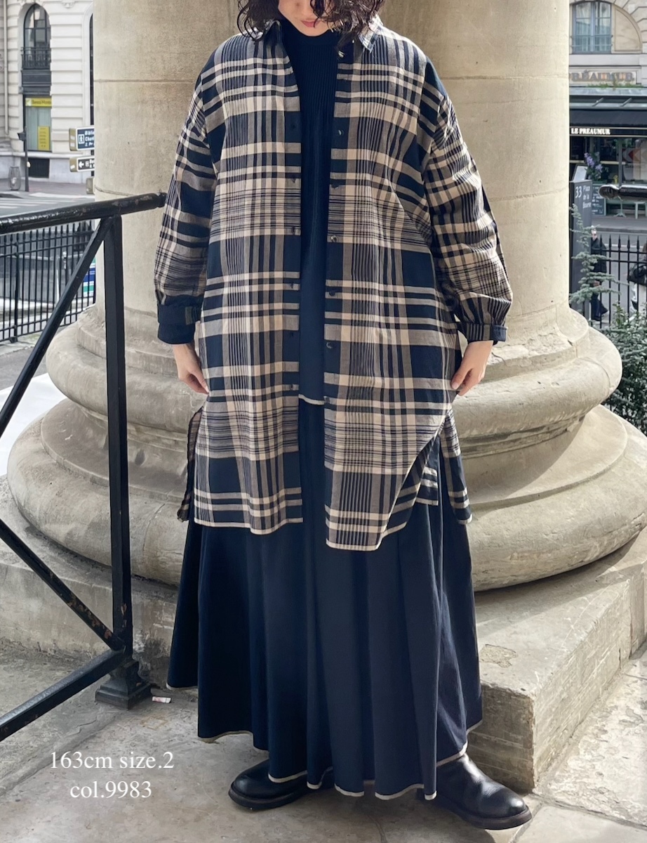 INMDS25733(シャツ) HANDWOVEN HEAVY COTTON CHECK REGULAR COLLAR BACK PINTUCK LONG SHIRT