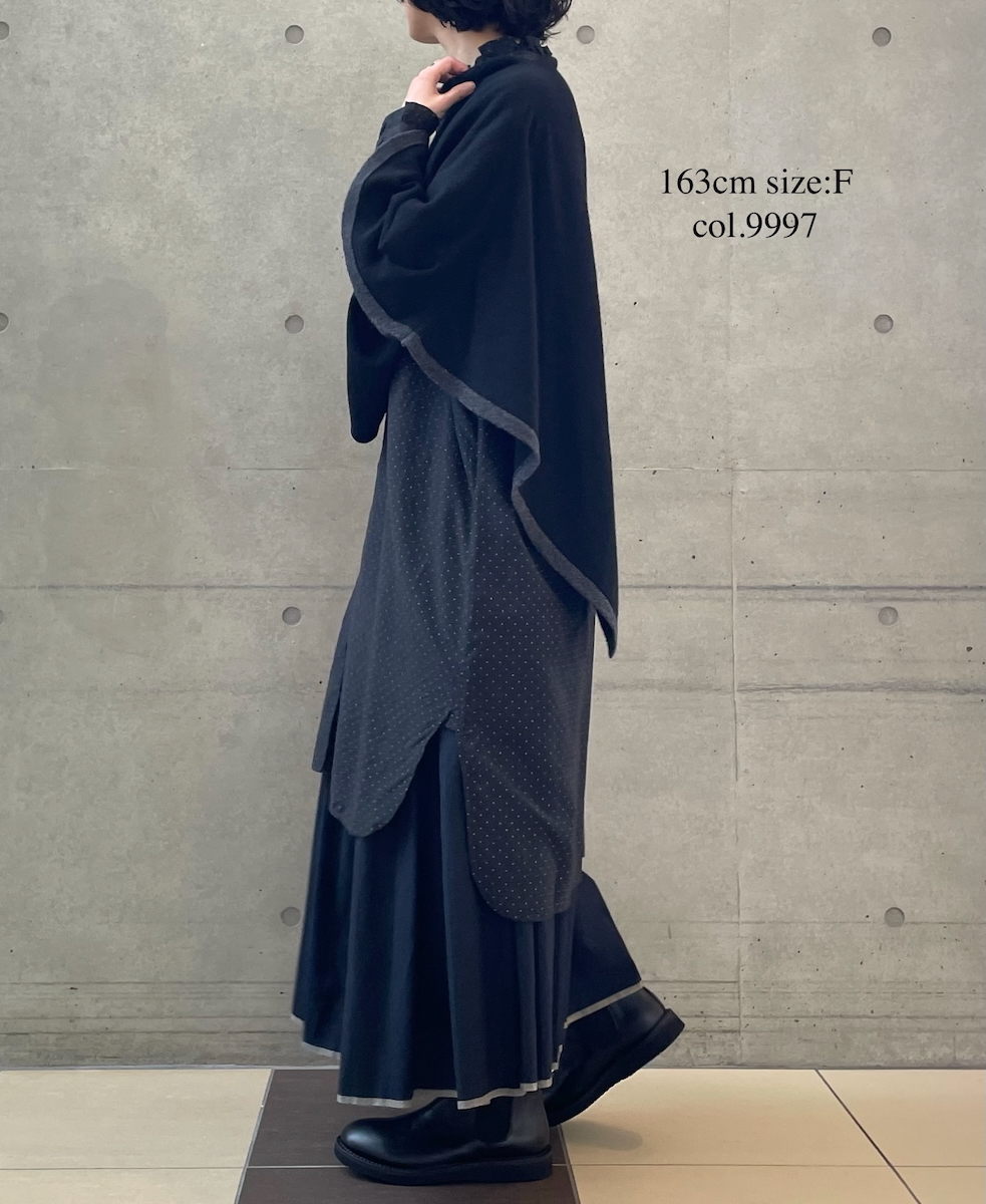 CNMDS1771P(ポンチョ) 12GG WOOL CASHMERE PLAIN PONCHO