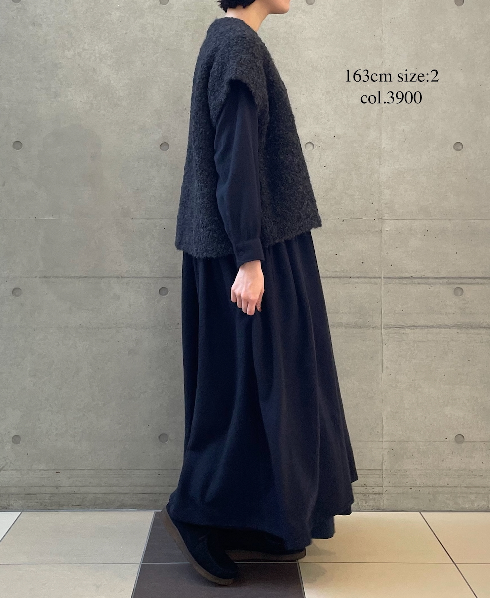 NMDS25604(ワンピース) BOILED WOOL PLAIN CREW NECK EMB DRESS