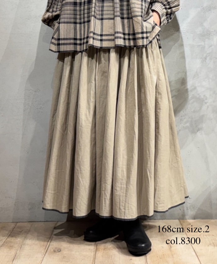 INMDS25725(スカート) HANDWOVEN HEAVY COTTON PLAIN FLARED SKIRT