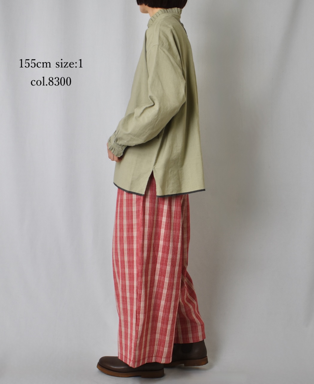 INMDS25721(シャツ) HANDWOVEN HEAVY COTTON PLAIN FRILL COLLAR BACK PINTUCK SHIRT