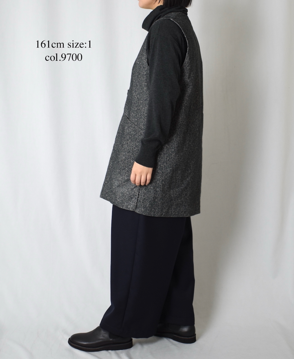 NSL25584(ベスト) CORDUROY SMALL FLOWER PRINT U-NECK LONG VEST WITH SIDE SLIT