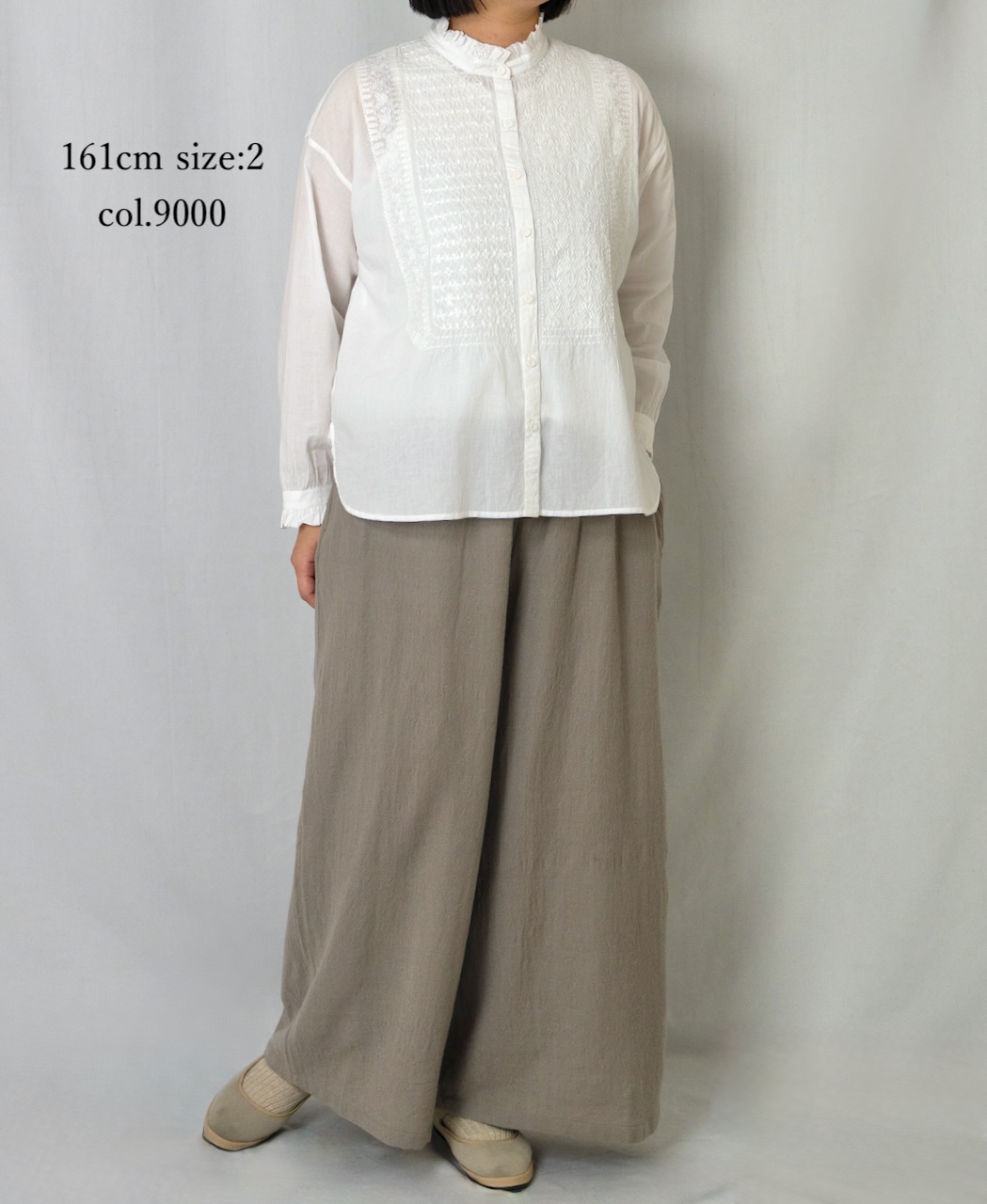 ●NMDS25531(シャツ) 60s ORGANIC CAMBRIC WITH EMB FRILL COLLAR EMB SHIRT