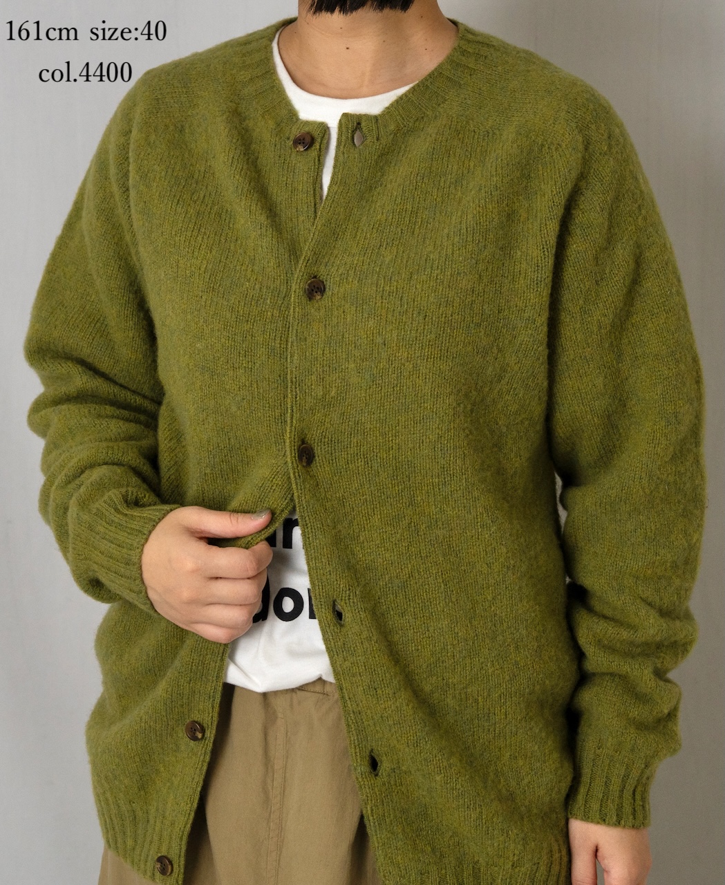 NJT2351 (ニット) SHETLAND WOOL PLAIN HEAVY BRUSH SEAM FREE CREW NECK SADDLE SHOULDER CARDIGAN