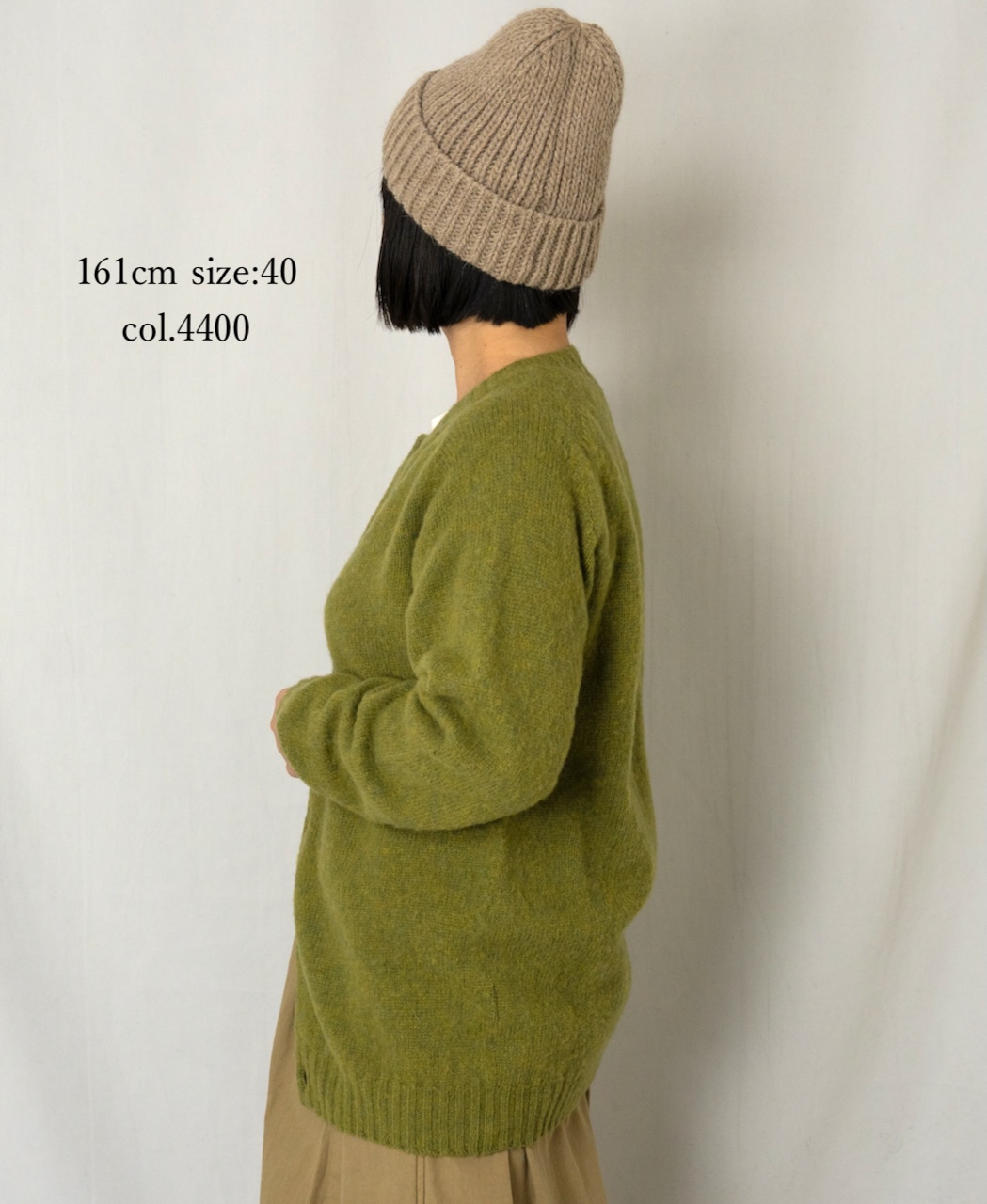 NJT2351 (ニット) SHETLAND WOOL PLAIN HEAVY BRUSH SEAM FREE CREW NECK SADDLE SHOULDER CARDIGAN