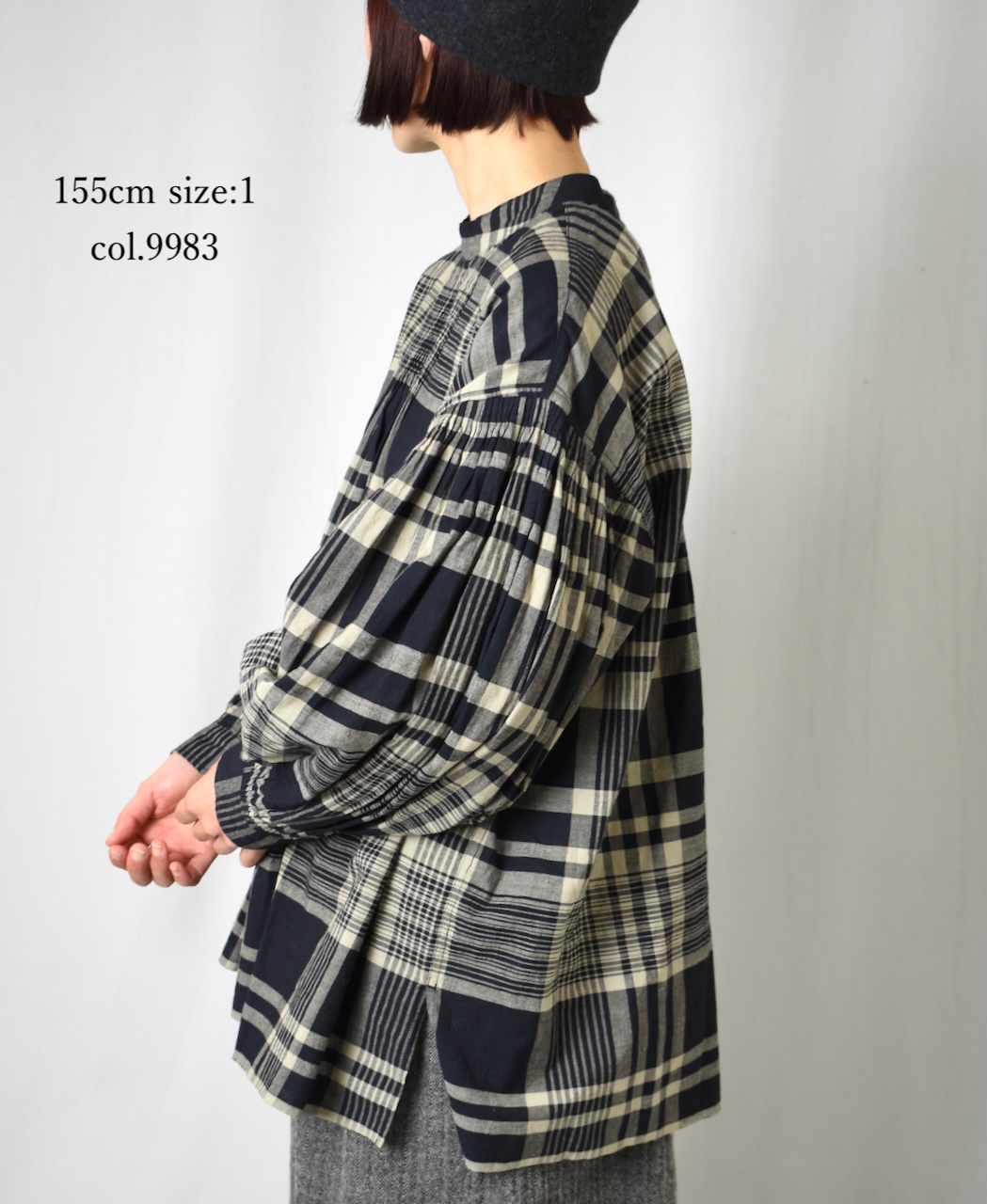INMDS25732(シャツ) HANDWOVEN HEAVY COTTON CHECK BACK OPENING STAND COLLAR SHIRT WITH MINI PINTUCK