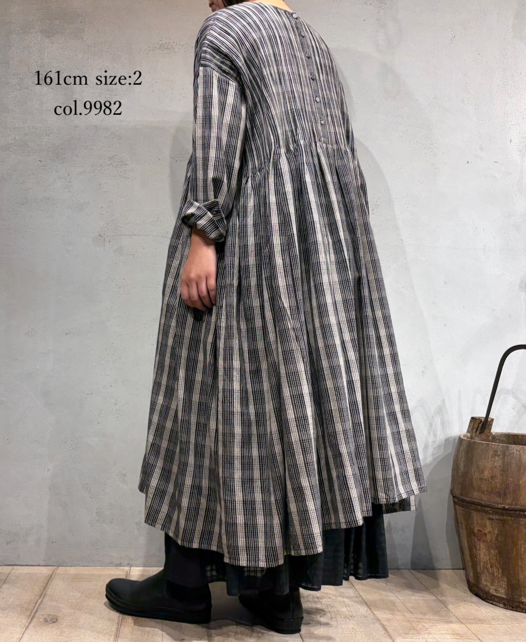 NMDS25593(ワンピース) WOOL COTTON CHECK CREW-NECK P/O DRESS WITH PINTUCK