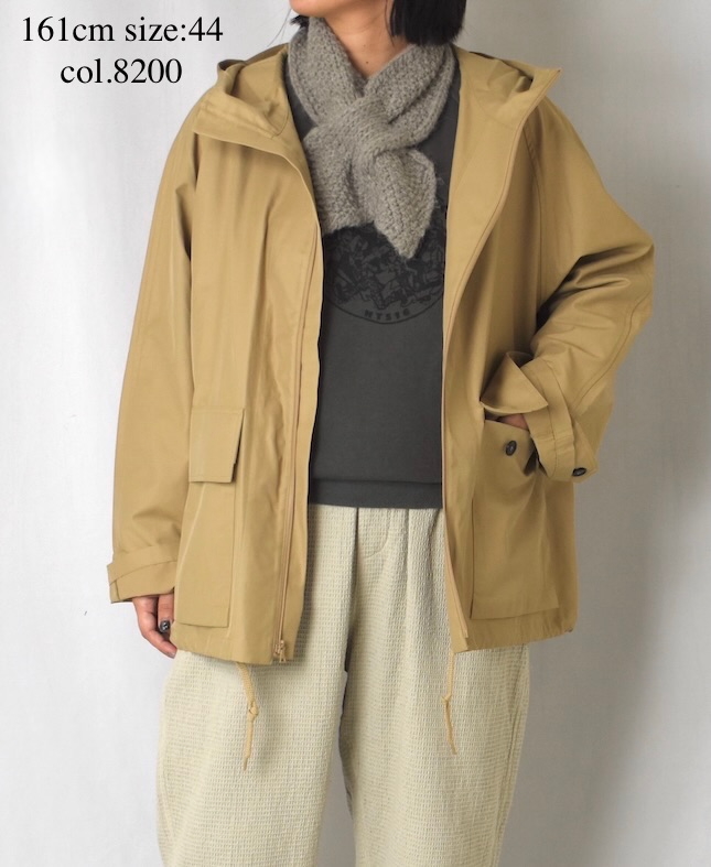 NHT2511KT(コート) COTTON / NYLON HOODED PARKA WITH GUSSEED POCKET