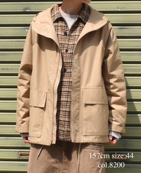 NHT2511KT(コート) COTTON / NYLON HOODED PARKA WITH GUSSEED POCKET