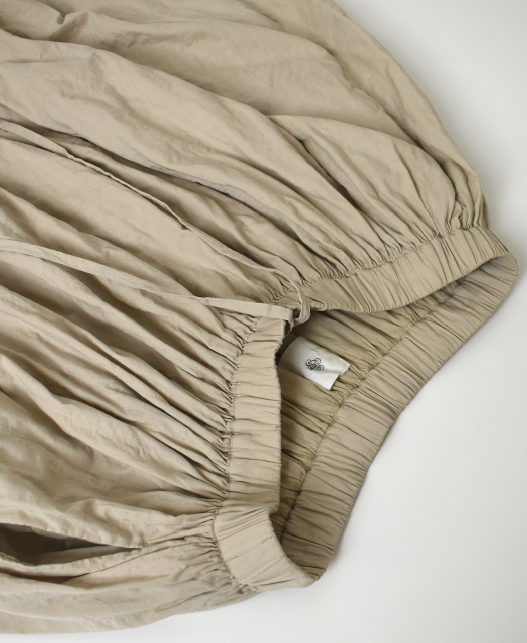 ●NMDS26213(スカート) 60s STITCHED ORGANIC CAMBRIC GATHERED SKIRT WITH LINING