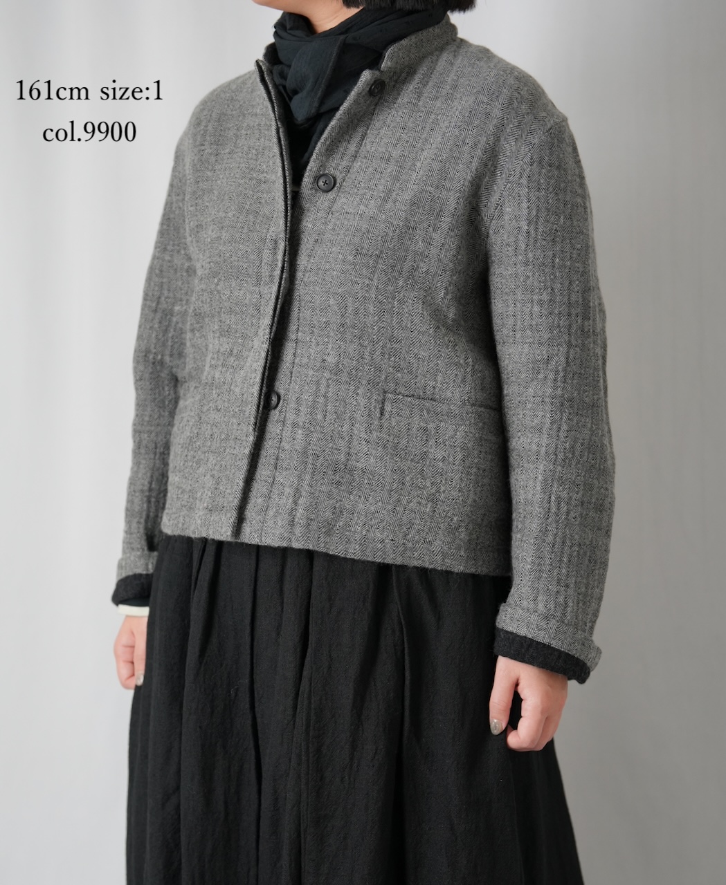 ●NMDS25611(ジャケット) WOOL COTTON HERRINGBONE STAND COLLAR FLY FRONT JACKET