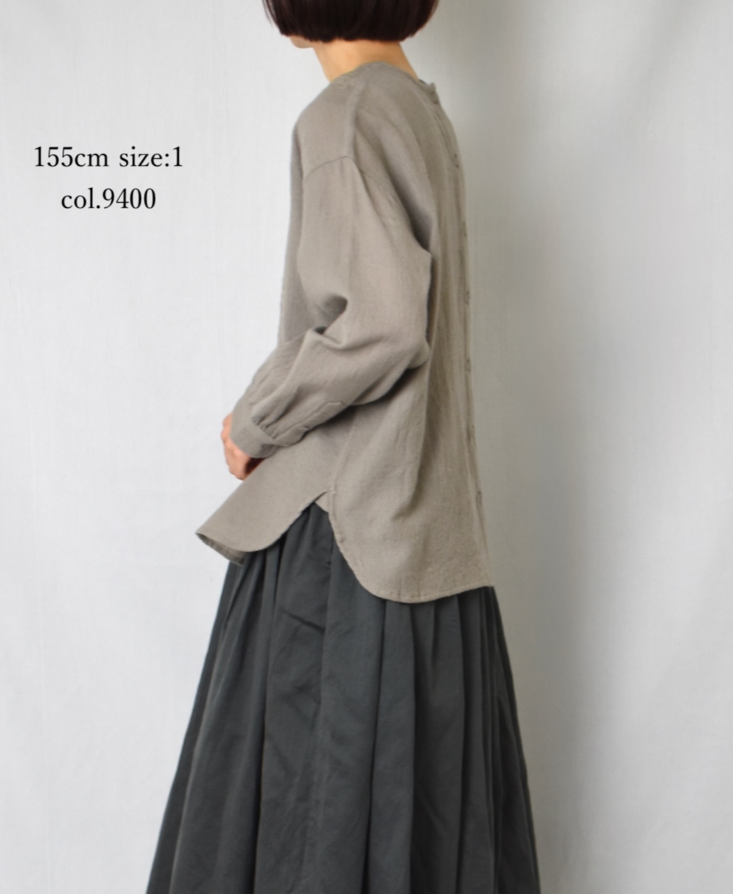 NMDS25603(シャツ) BOILED WOOL PLAIN BACK OPENING CREW-NECK EMB SHIRT