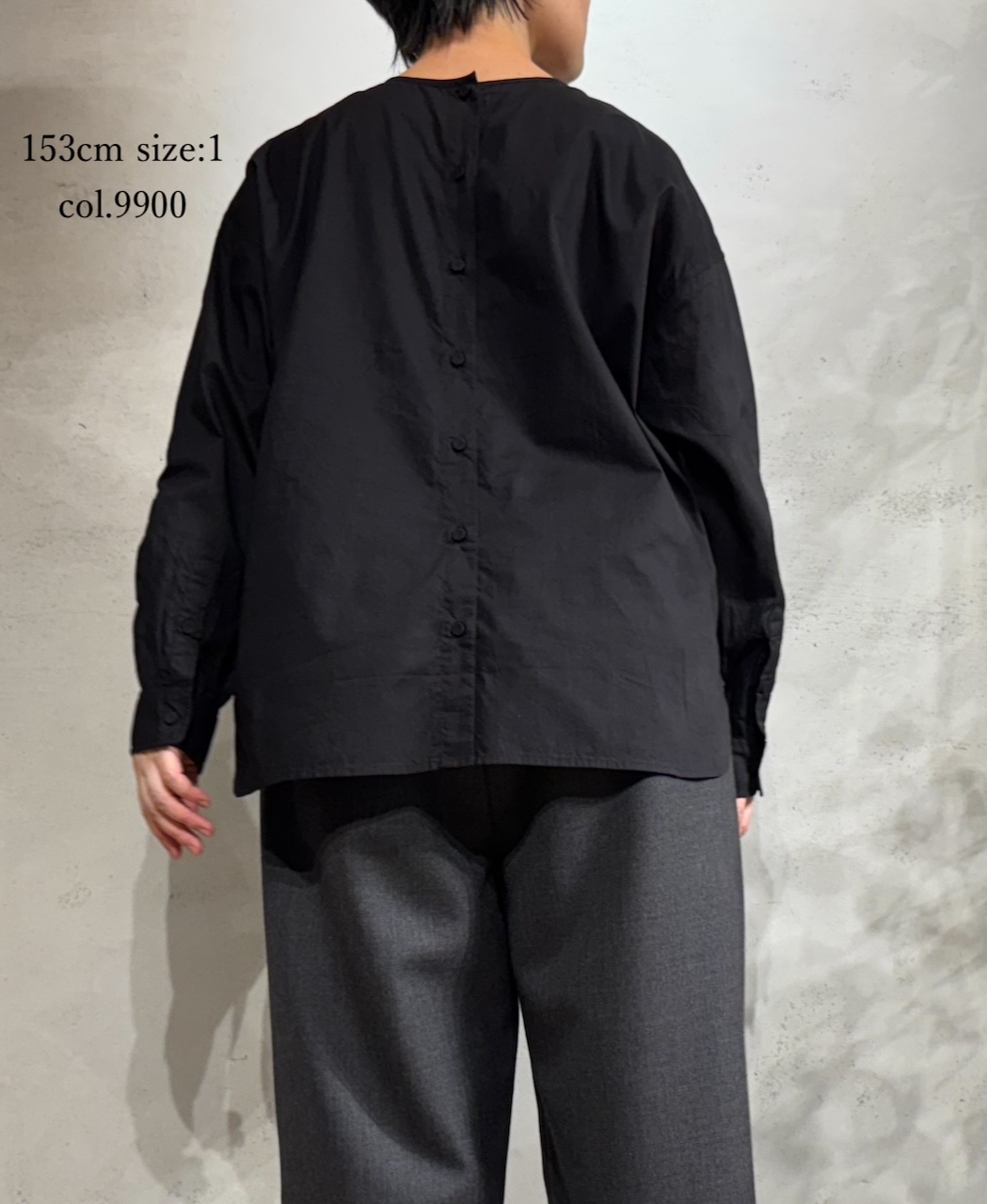 ●NMDS25533(シャツ) 60s ORGANIC CAMBRIC BACK OPENING CREW-NECK PINTUCK&EMB SHIRT