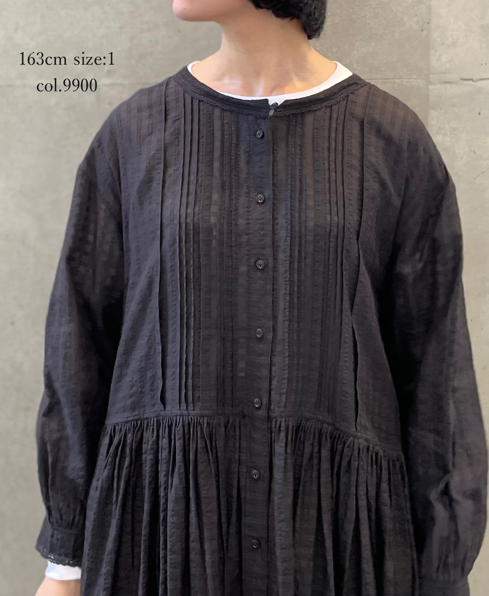 INMDS25714(ワンピース) HANDWOVEN COTTON/SILK SELF CHECK LACE COLLAR DRESS WITH PINTUCK