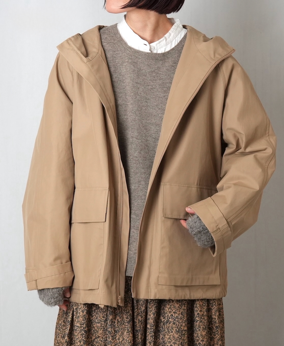 NHT2511KT(コート) COTTON / NYLON HOODED PARKA WITH GUSSEED POCKET
