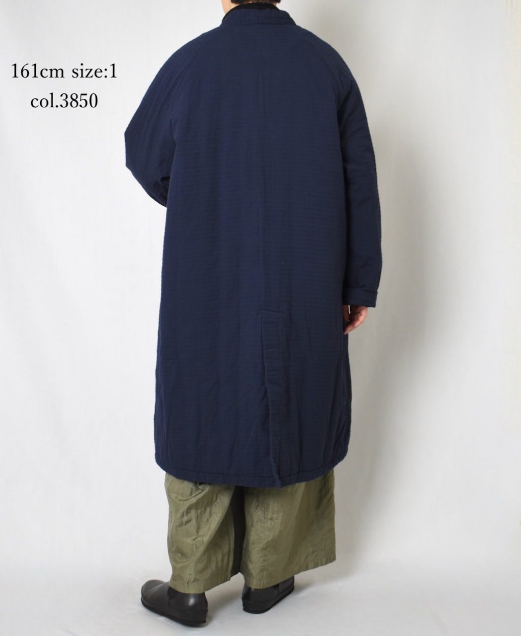NMDS25561D(コート) PADDED ORGANIC COTTON CHECK (OVER DYE) V-COLLAR COAT