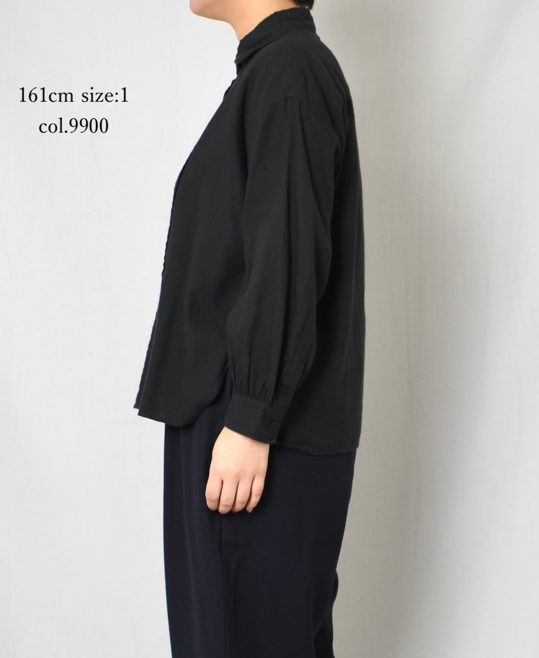 INMDS24703W(シャツ) TWILL COTTON KHADI PLAIN(WASH) ROUND COLLAR SHIRT WITH RANDOM PINTUCK