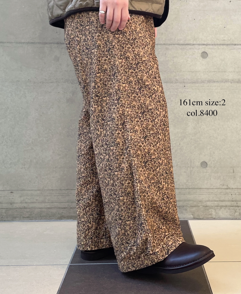 NSL25586(パンツ) CORDUROY SMALL FLOWER PRINT WIDE EASY PANTS