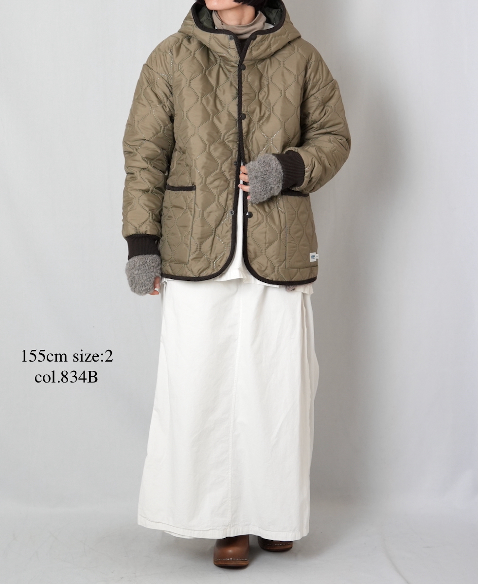 NAM2561PP(ジャケット) PLAIN POLYESTERxPLAIN POLYESTER HEAT QUILT OVERSIZED HOODED JACKET WITH RIBBED CUFF