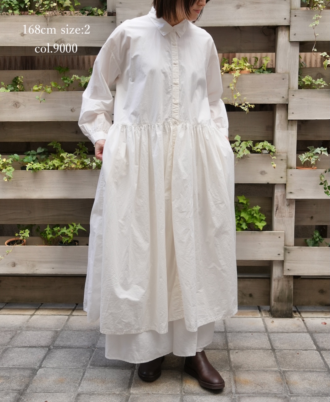 ●NMDS25912D(ワンピース) 60s ORGANIC POPLIN PLAIN REGULAR COLLAR DRESS WITH RAJASTHAN GATHER