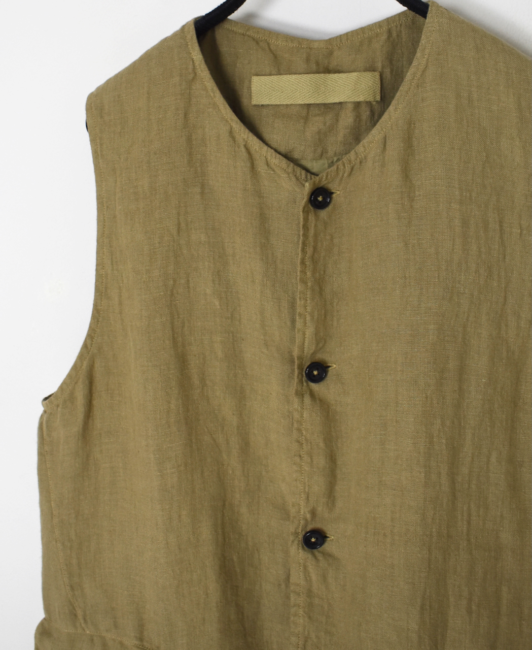 NVL2401LD (ベスト) 50'S LINEN PLAIN (OVERDYE) NO COLLAR VEST