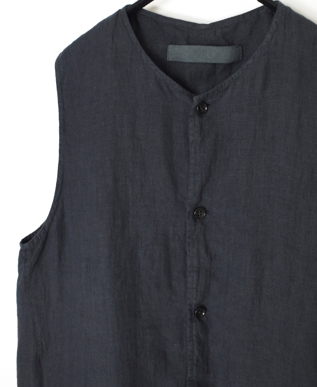 NVL2401LD (ベスト) 50'S LINEN PLAIN (OVERDYE) NO COLLAR VEST