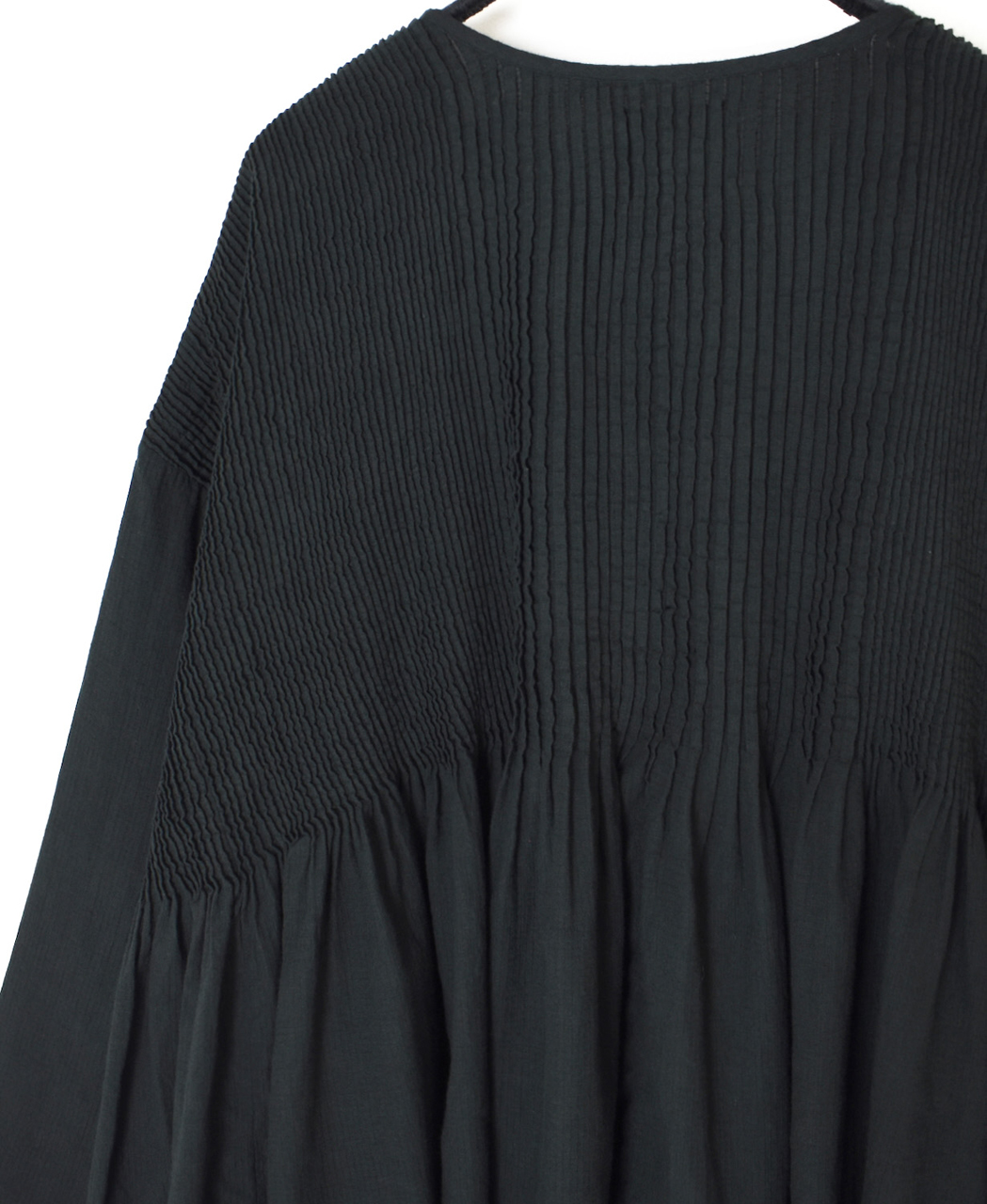 NMDS26233D(シャツ) 80s ORGANIC MICRO CHECK OVERDYE CREW-NECK BUTTON SHIRT WITH MINI PINTUCK