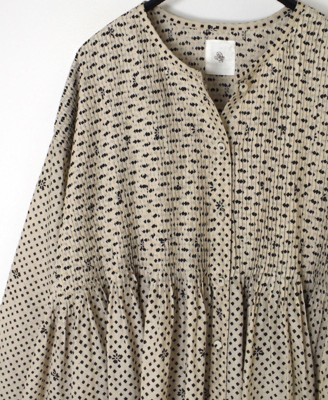 INMDS26083(シャツ) 80s VOILE SQUARE BLOCK PRINT CREW-NECK BUTTON SHIRTS WITH MINI PINTUCK