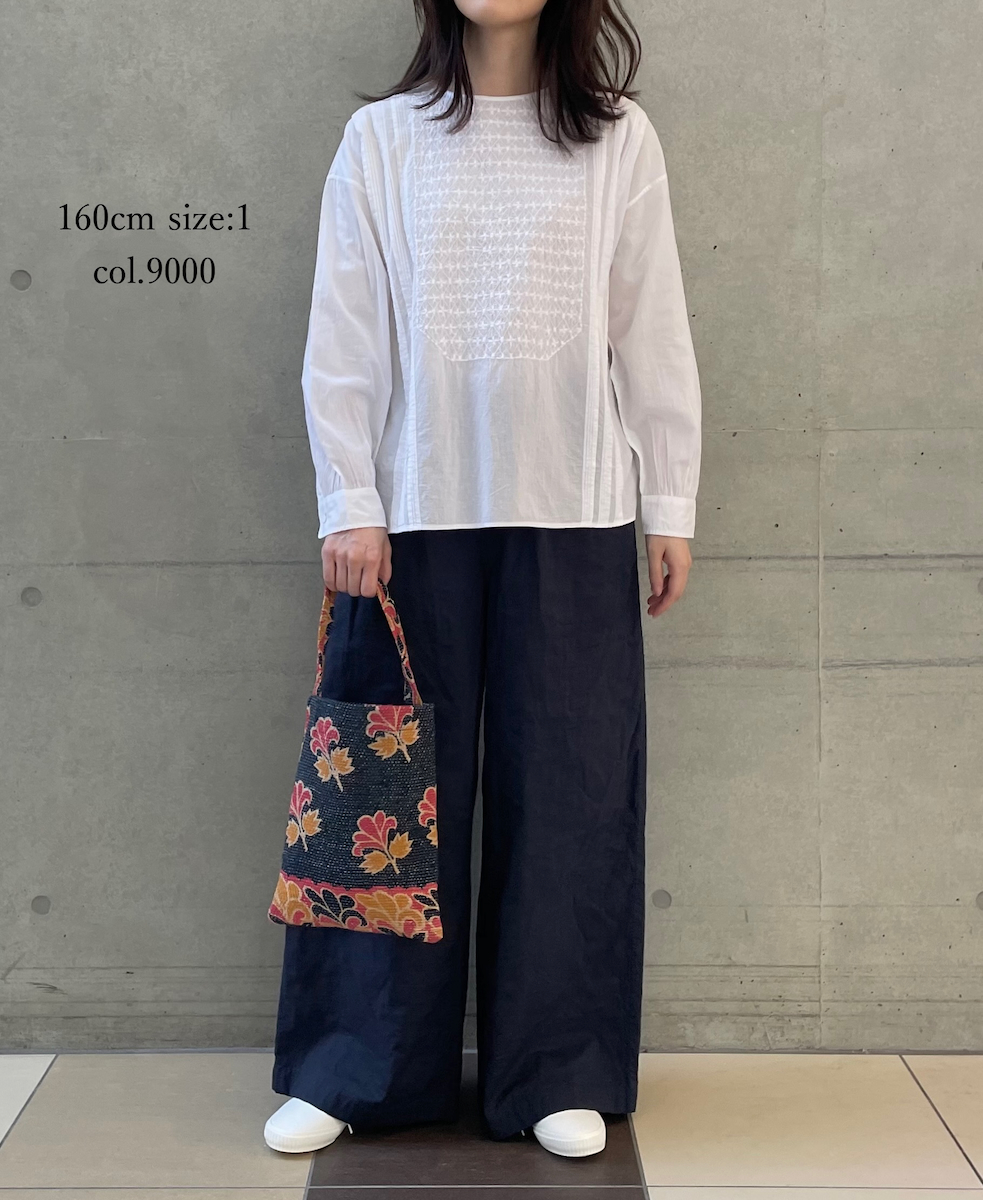 NMDS25533(シャツ) 60s ORGANIC CAMBRIC BACK OPENING CREW-NECK PINTUCK&EMB SHIRT