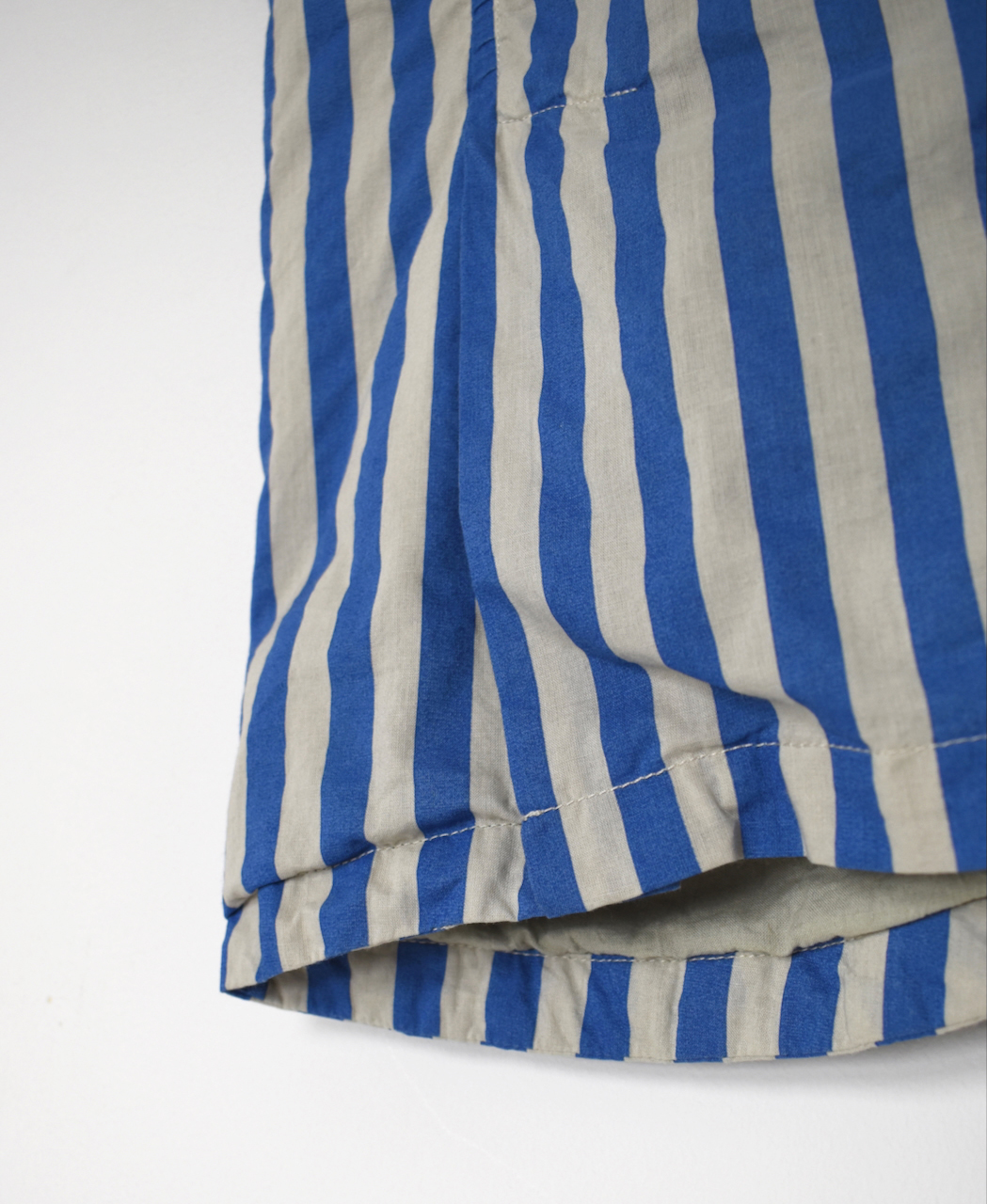 NVL2401PSD(ベスト) POPLIN WIDE STRIPE (OVERDYE) NO COLLAR VEST