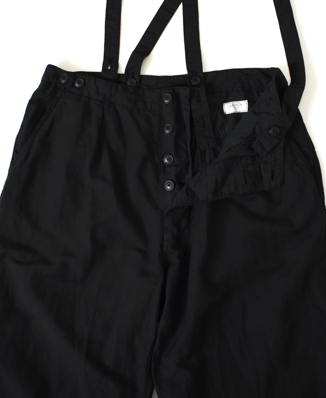 ISNAM2604D(パンツ) LINEN COTTON PLAIN OVERDYE ADJUSTER TACK PANTS WITH SUSPENDERS