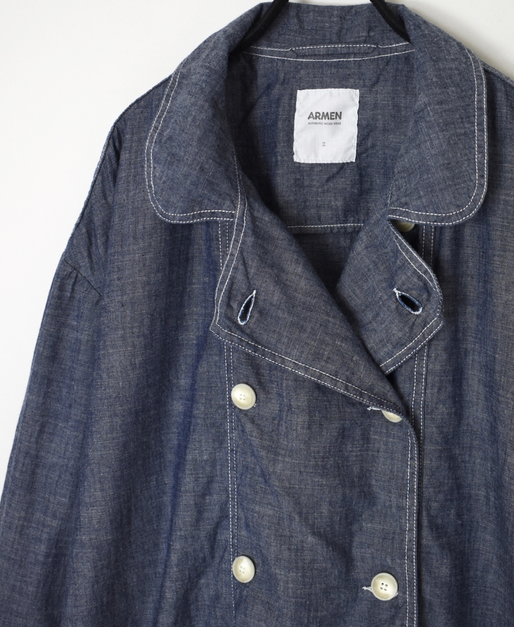 ISNAM2602CB(ロングジャケット) NAVY(INDIGO) CHAMBRAY ROUND COLLAR DOUBLE LONG JACKET