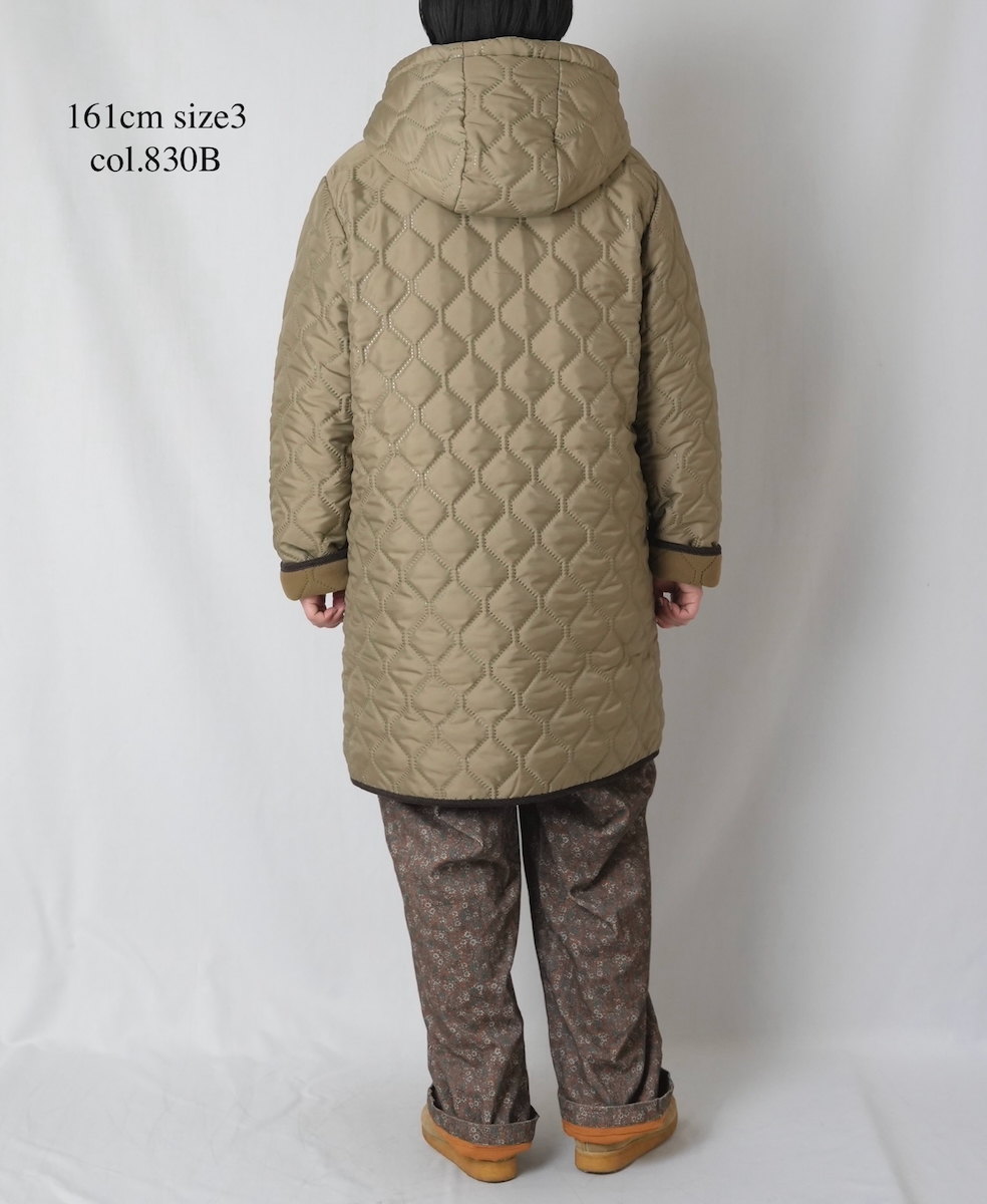 NAM2554(コート) PLAIN POLYESTER×FREECE HEAT QUILT REVERSIBLE HIGH COLLAR HOODED COAT