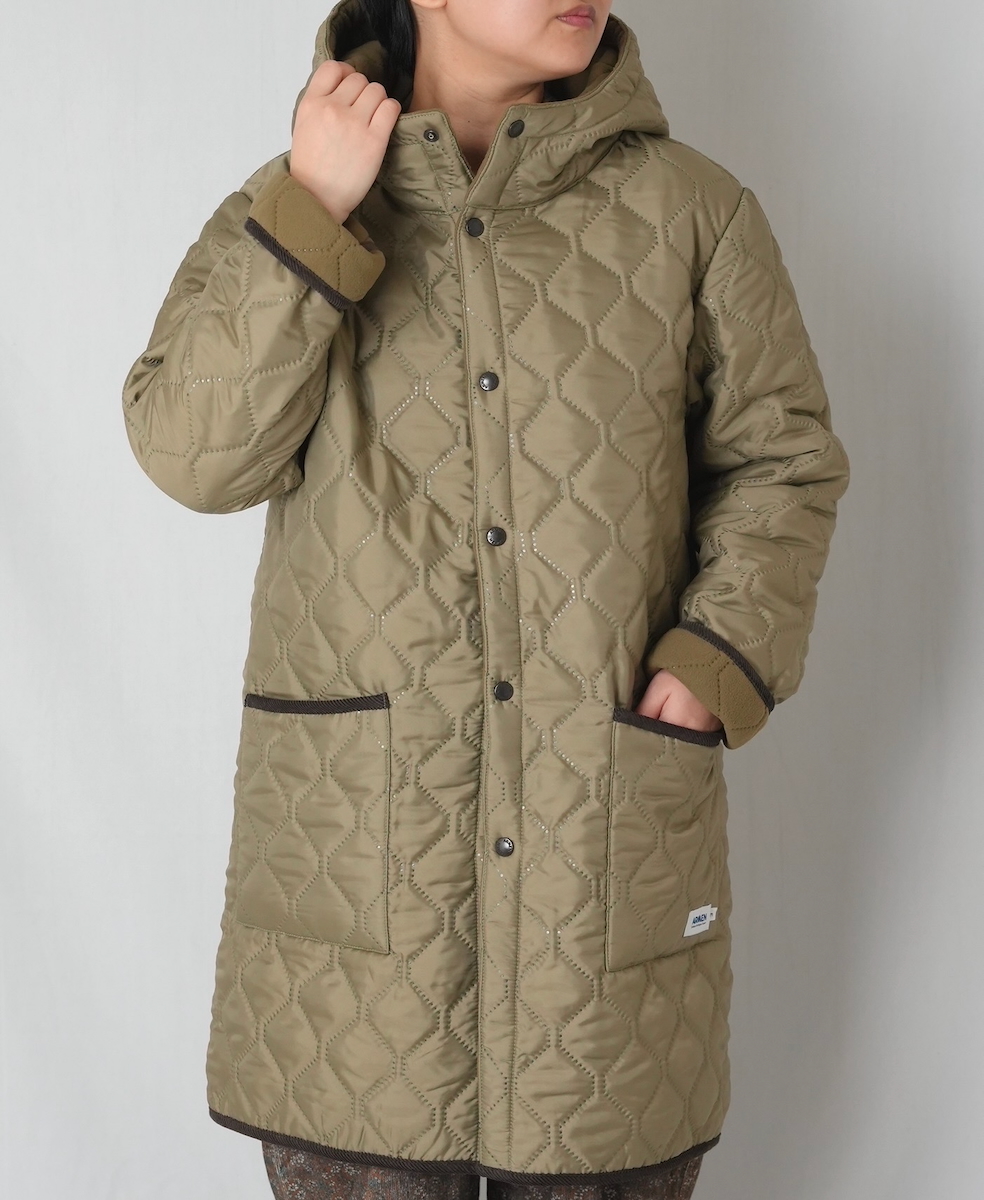 NAM2554(コート) PLAIN POLYESTER×FREECE HEAT QUILT REVERSIBLE HIGH COLLAR HOODED COAT